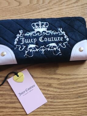 NWT Juicy Couture Black Quilted Wallet with Pink Trim